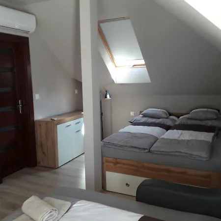 Boksay Apartman Apartman *