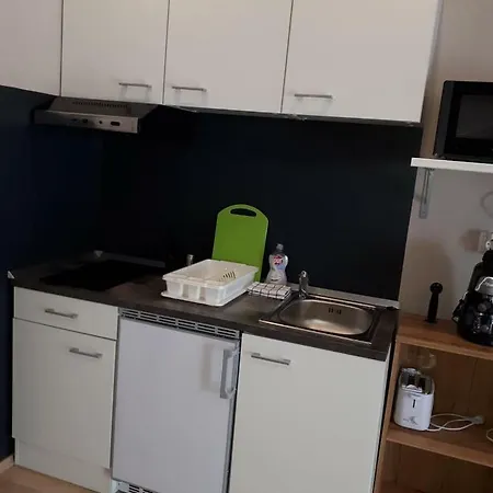 Boksay Apartman Apartman *